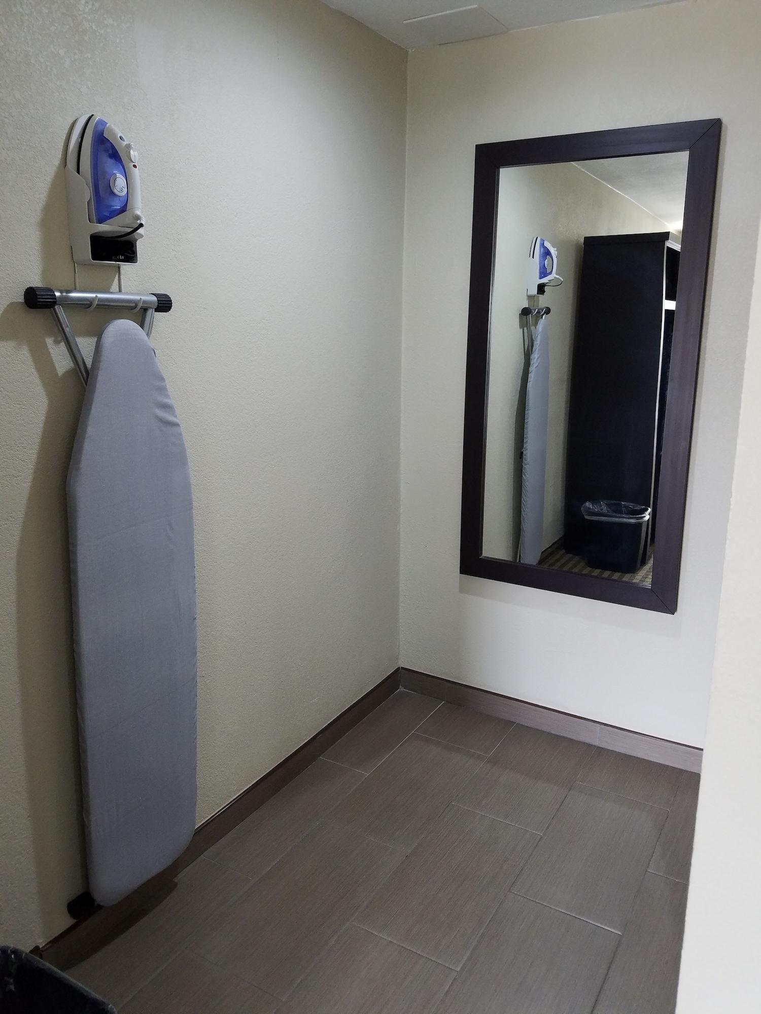 Days Inn By Wyndham El Centro Ngoại thất bức ảnh