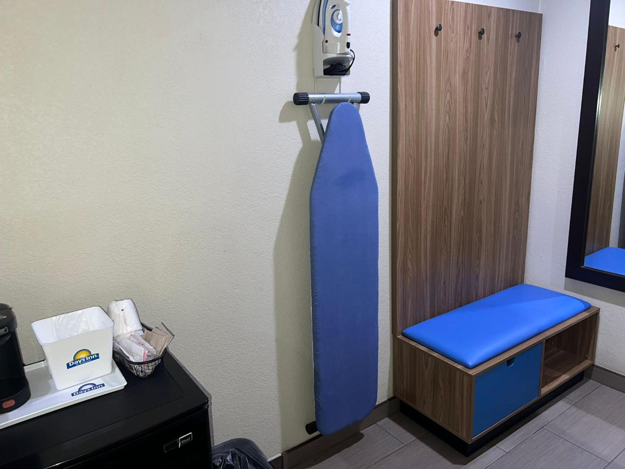 Days Inn By Wyndham El Centro Ngoại thất bức ảnh
